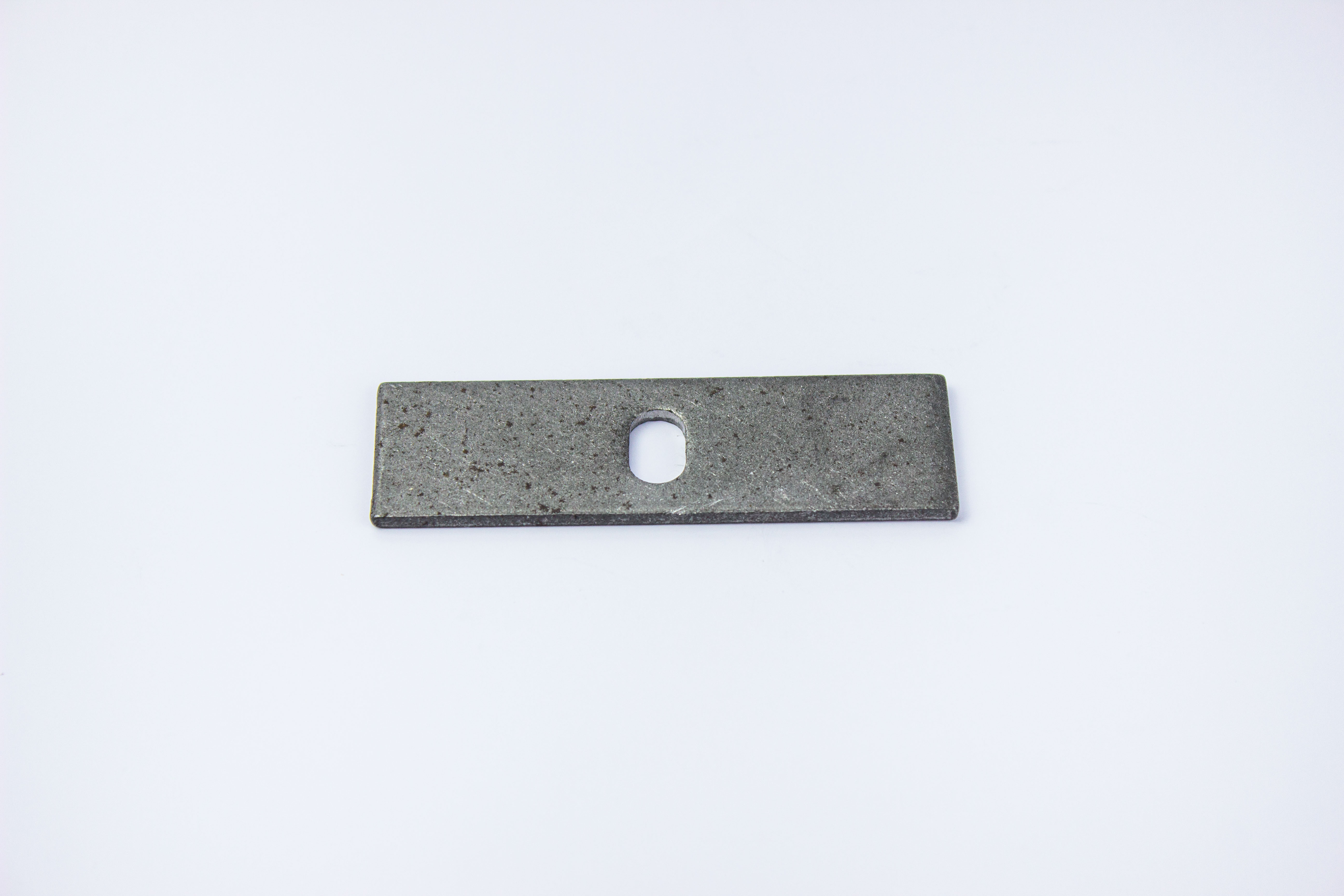 OB-09 TRAVESSA SUP. DO BAGAGEIRO 22X81 MM.